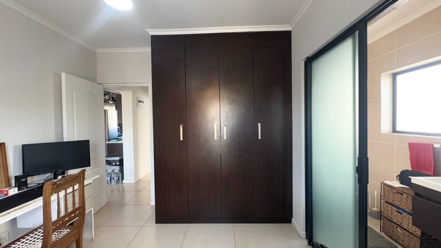 To Let 2 Bedroom Property for Rent in De Velde Western Cape